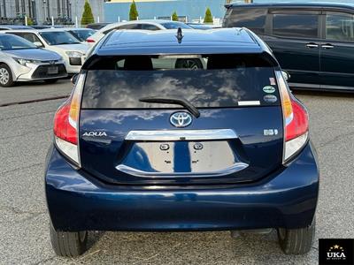 2016 Toyota Aqua - Thumbnail