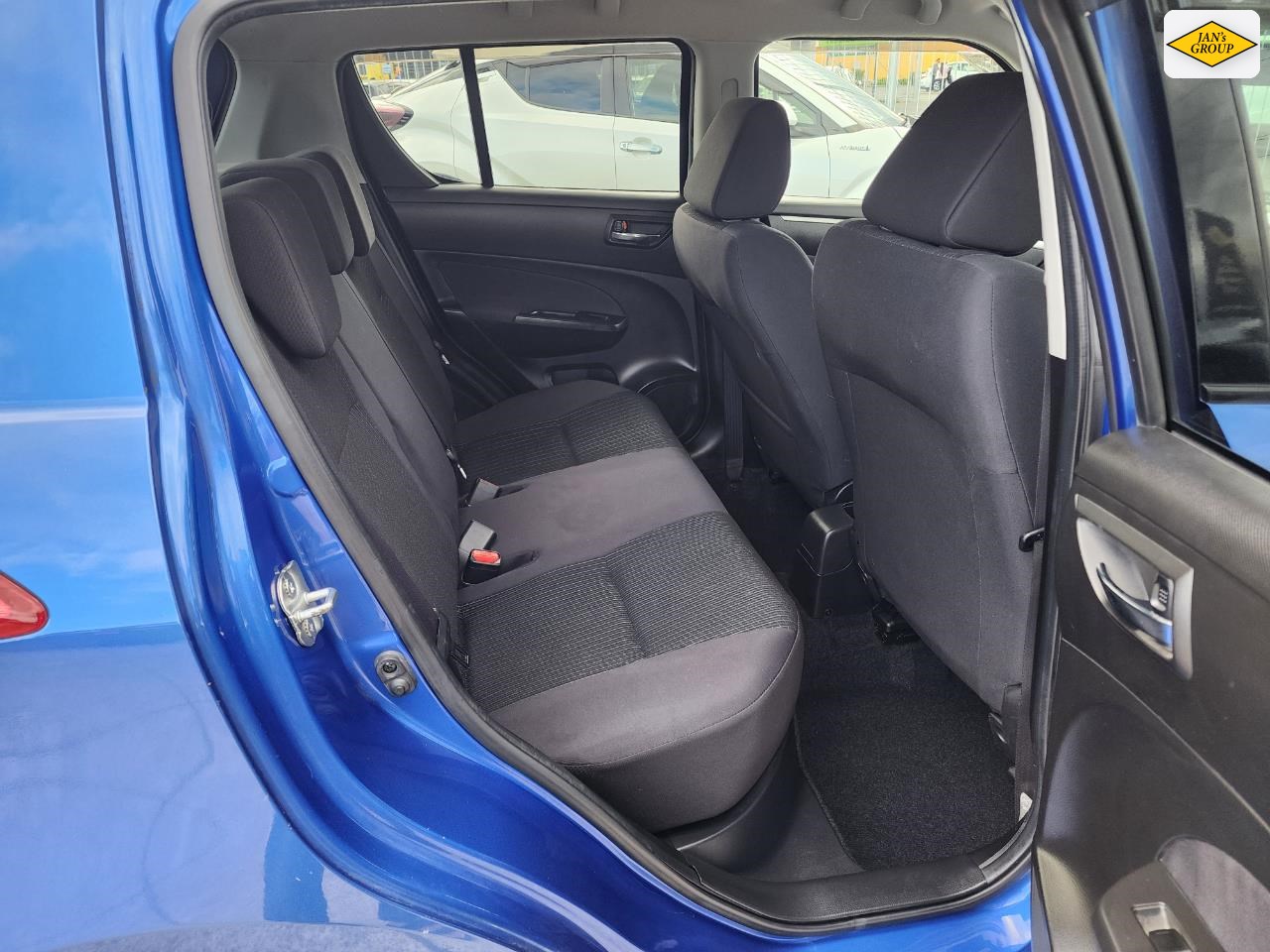 2015 Suzuki Swift