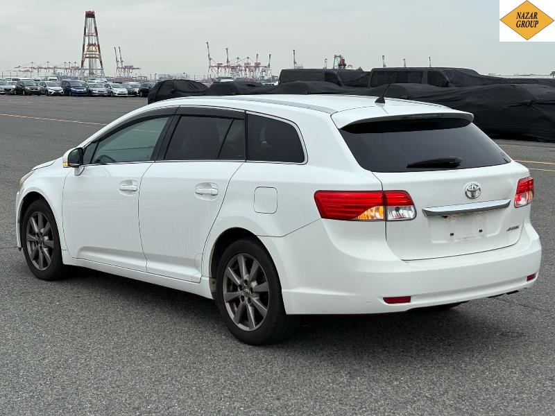2013 Toyota Avensis
