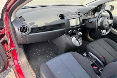 2012 Mazda Demio - Thumbnail