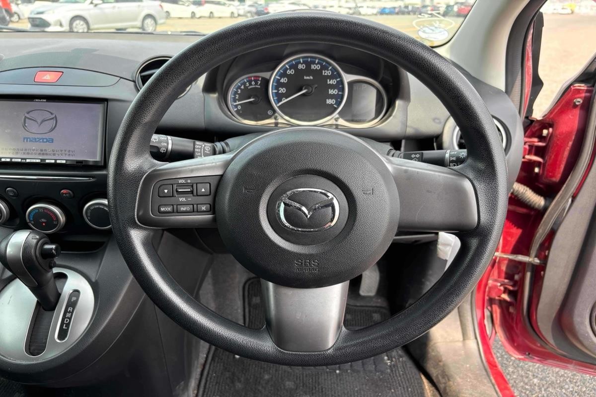 2012 Mazda Demio
