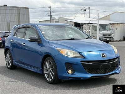 2013 Mazda Axela