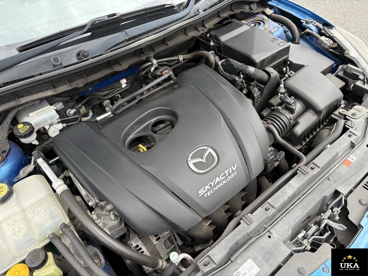 2013 Mazda Axela