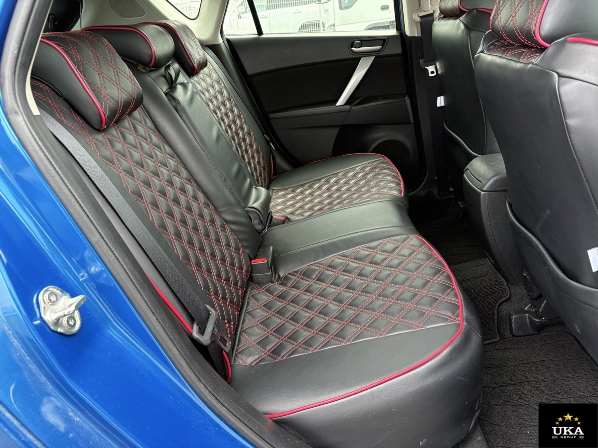 2013 Mazda Axela