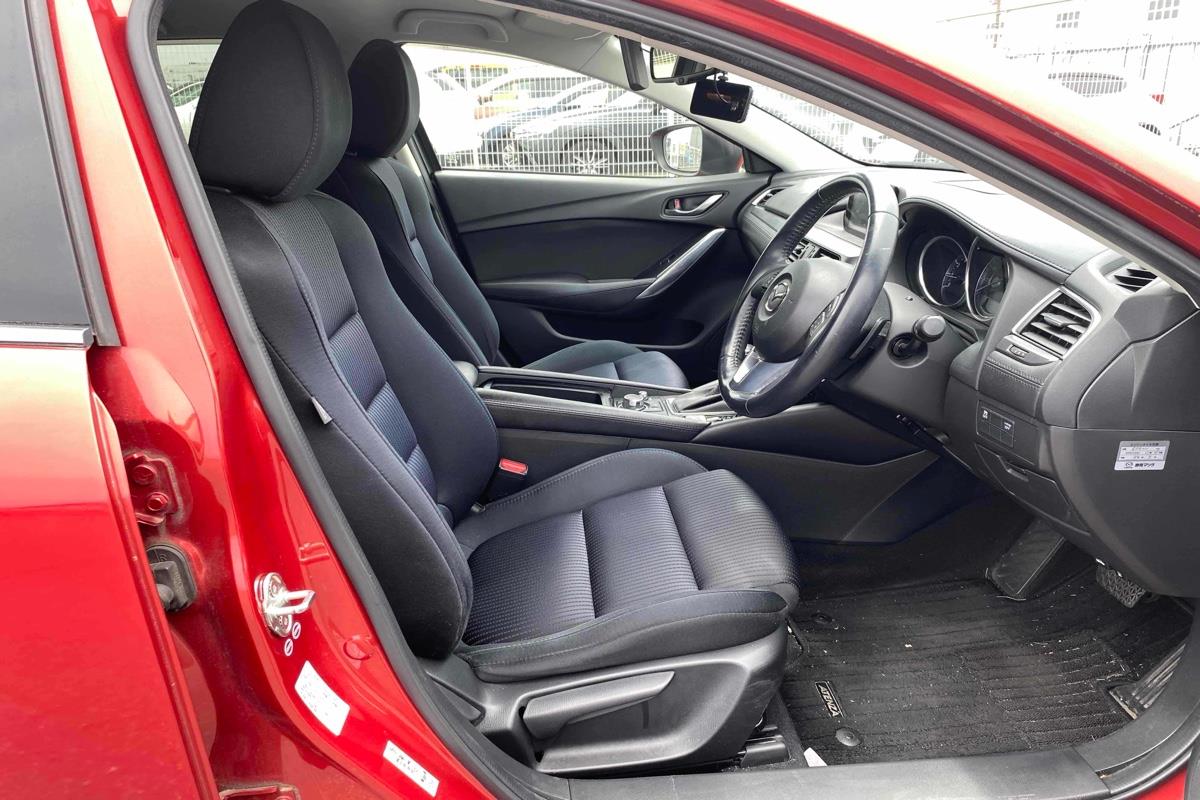 2015 Mazda Atenza