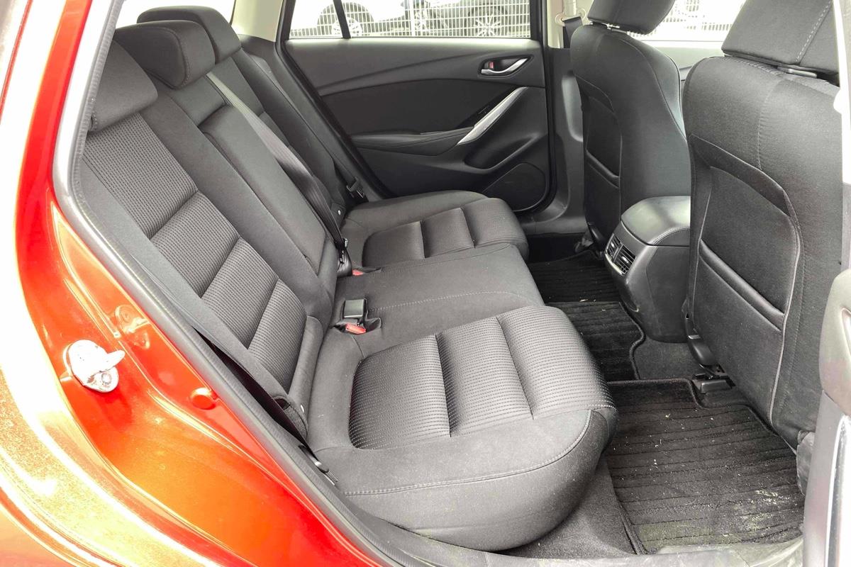 2015 Mazda Atenza
