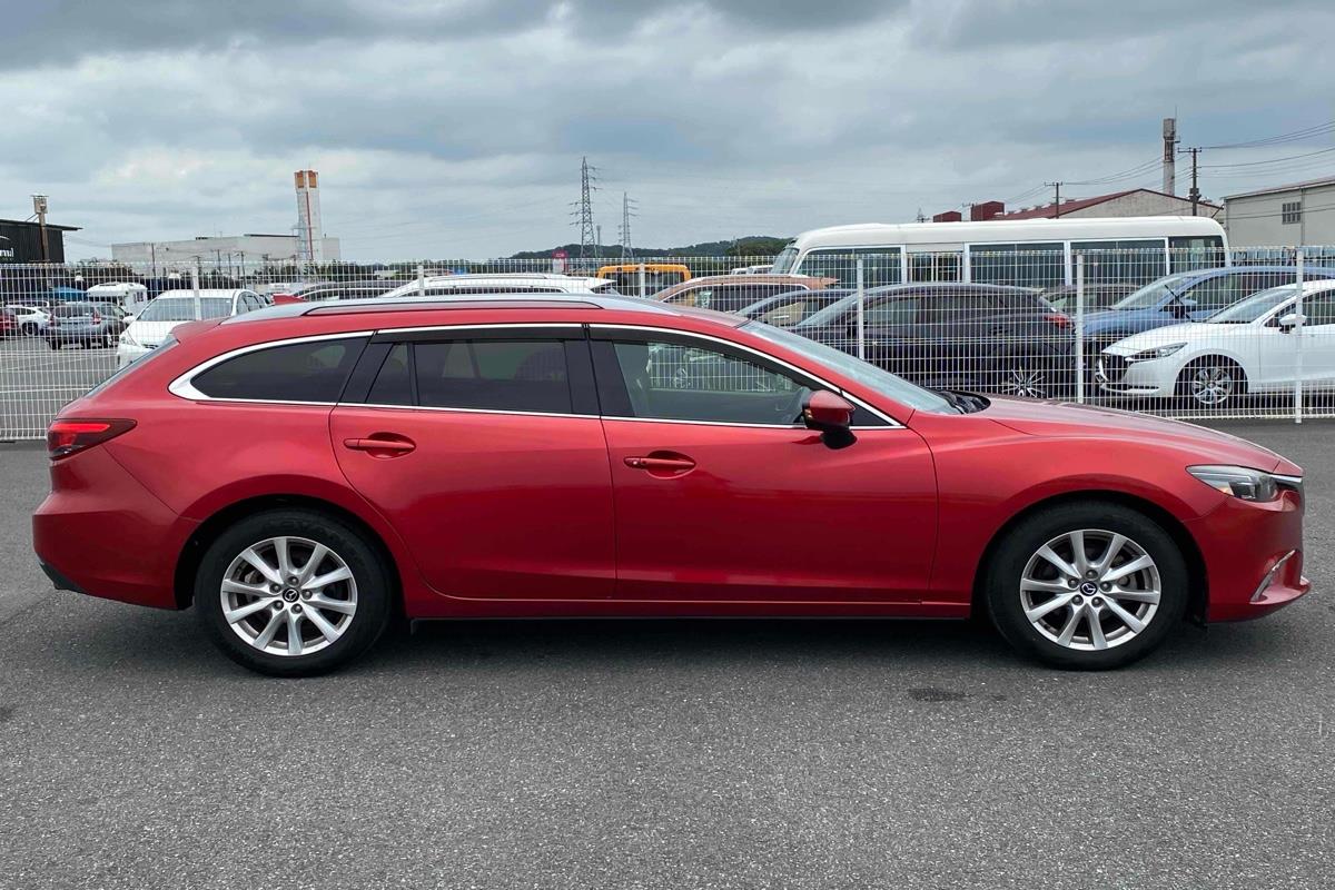 2015 Mazda Atenza