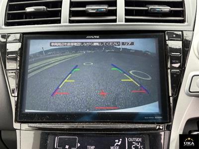 2014 Toyota Prius - Thumbnail