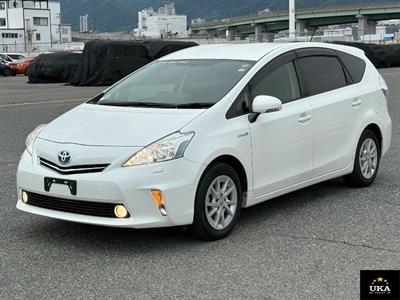 2014 Toyota Prius - Thumbnail
