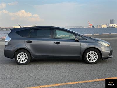 2012 Toyota Prius - Thumbnail
