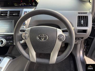 2012 Toyota Prius - Thumbnail