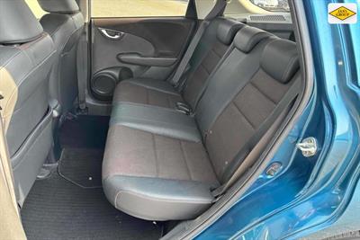 2013 Honda Shuttle - Thumbnail
