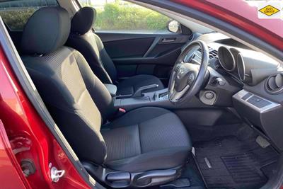 2013 Mazda Axela - Thumbnail