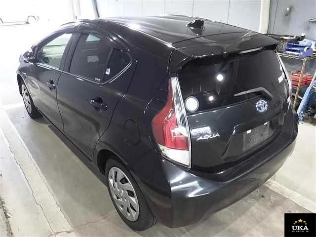 2015 Toyota Aqua