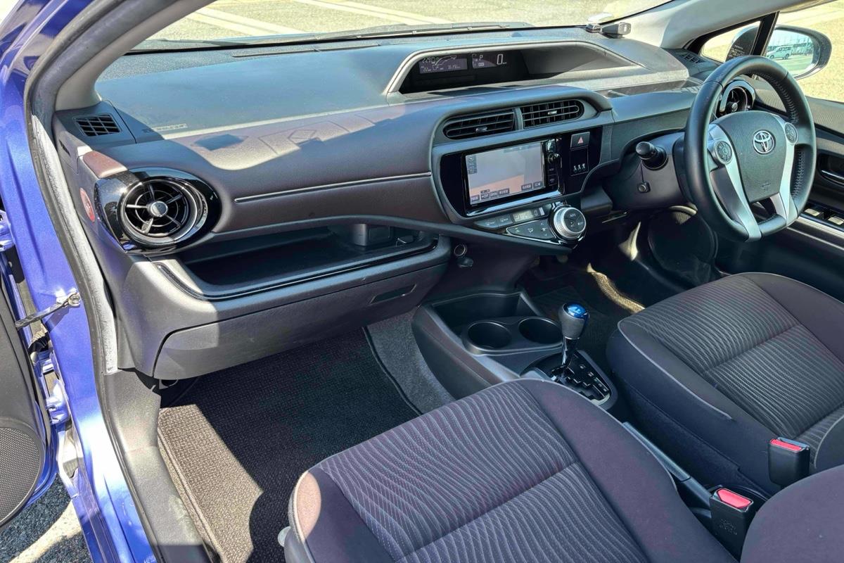 2016 Toyota Aqua