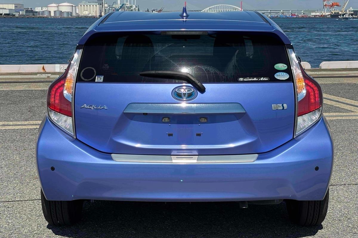 2016 Toyota Aqua