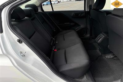 2016 Honda Grace - Thumbnail