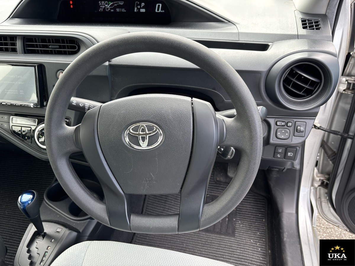2017 Toyota Aqua