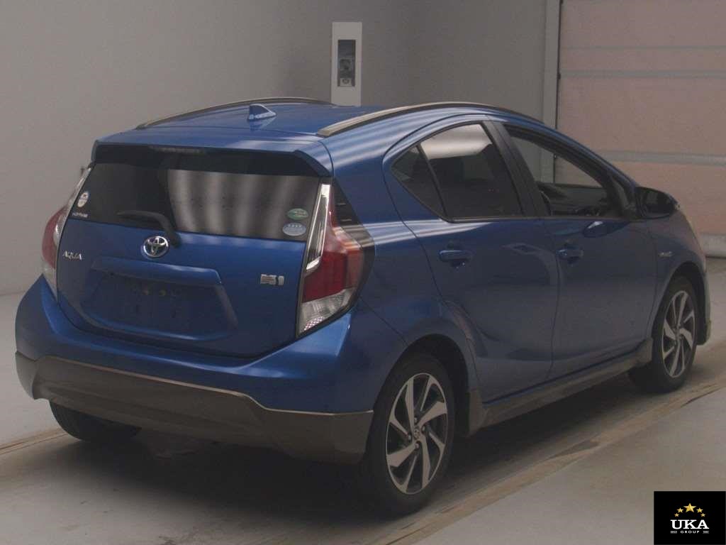 2016 Toyota Aqua