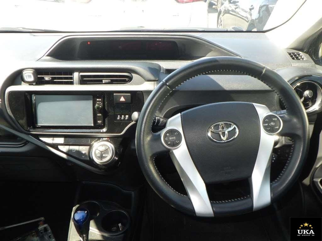 2016 Toyota Aqua