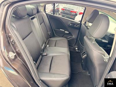 2014 Honda Grace - Thumbnail