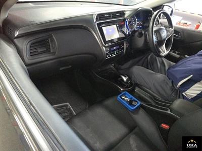 2014 Honda Grace - Thumbnail