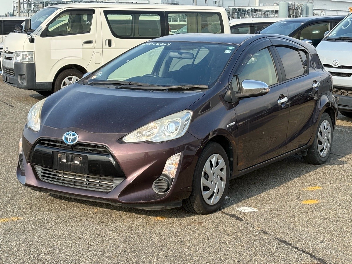 2015 Toyota Aqua