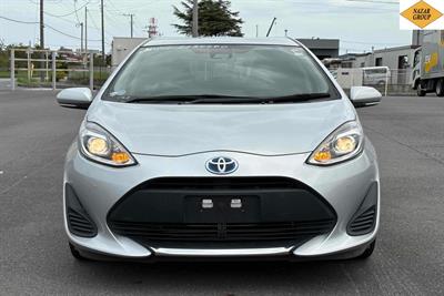 2019 Toyota Aqua - Thumbnail
