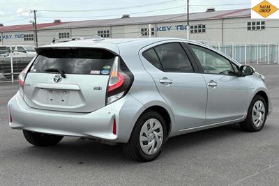 2019 Toyota Aqua - Thumbnail
