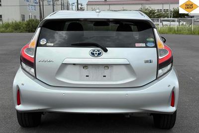 2019 Toyota Aqua - Thumbnail