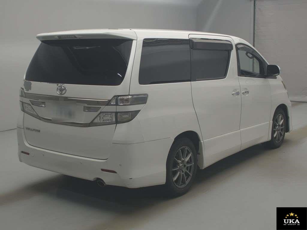 2012 Toyota Vellfire