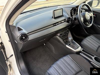 2016 Mazda Demio - Thumbnail