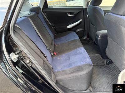 2013 Toyota Prius - Thumbnail