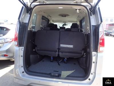 2021 Nissan Serena - Thumbnail
