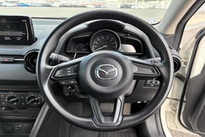 2020 Mazda 2 - Thumbnail