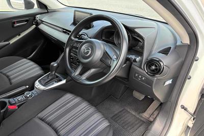 2020 Mazda 2 - Thumbnail