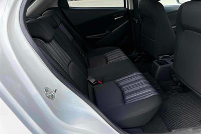 2020 Mazda 2 - Thumbnail