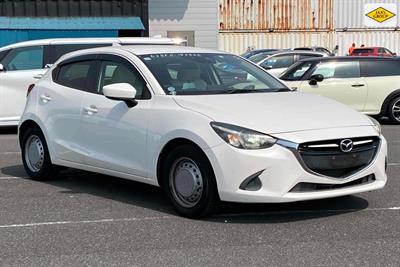 2016 Mazda Demio