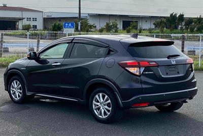 2015 Honda Vezel - Thumbnail