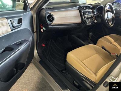 2015 Toyota Corolla - Thumbnail