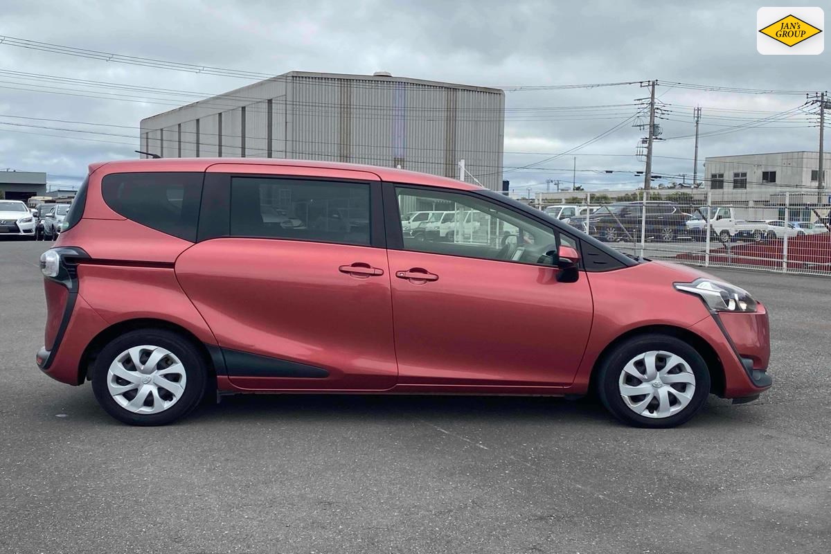 2016 Toyota Sienta