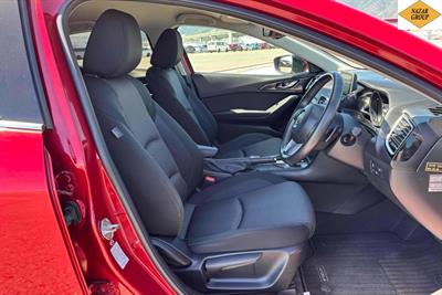 2013 Mazda Axela - Thumbnail