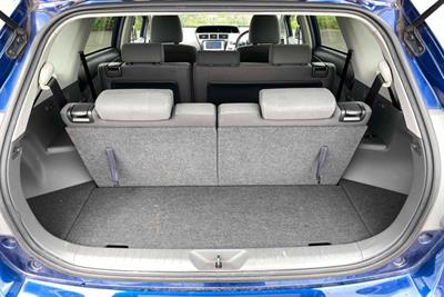 2014 Toyota Prius - Thumbnail