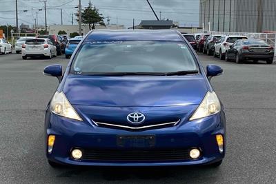 2014 Toyota Prius - Thumbnail