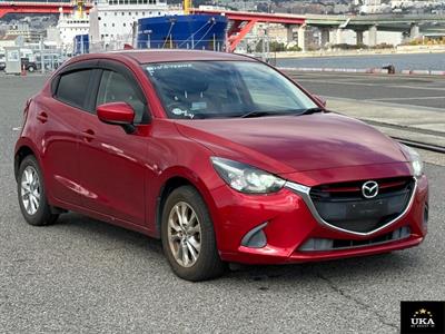 2016 Mazda Demio