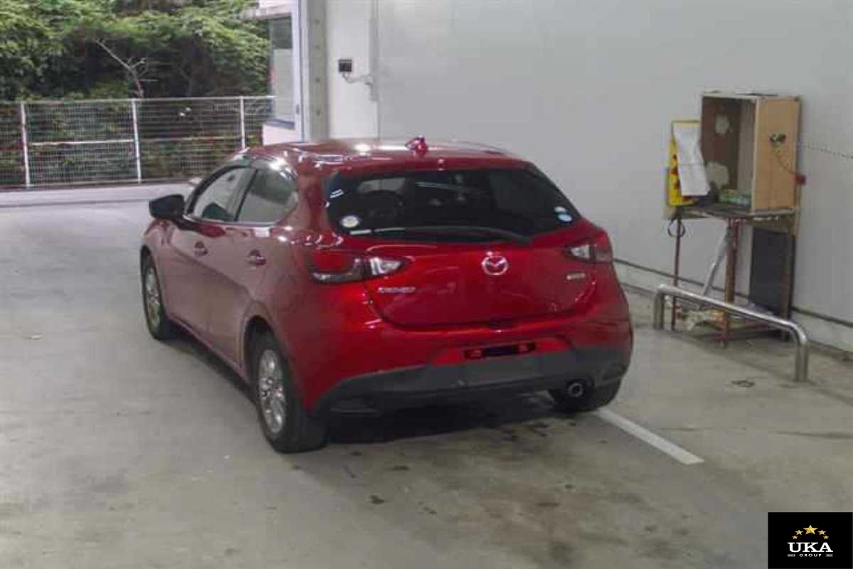 2016 Mazda Demio