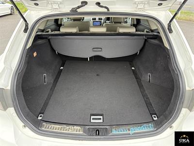 2013 Toyota Avensis - Thumbnail