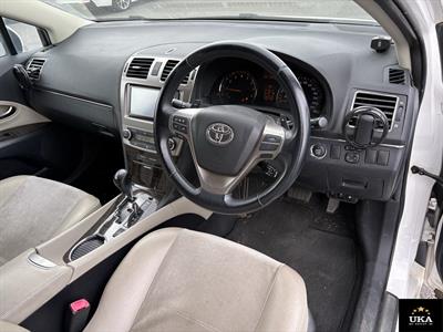 2013 Toyota Avensis - Thumbnail