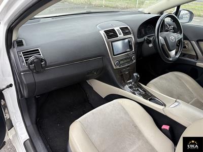 2013 Toyota Avensis - Thumbnail