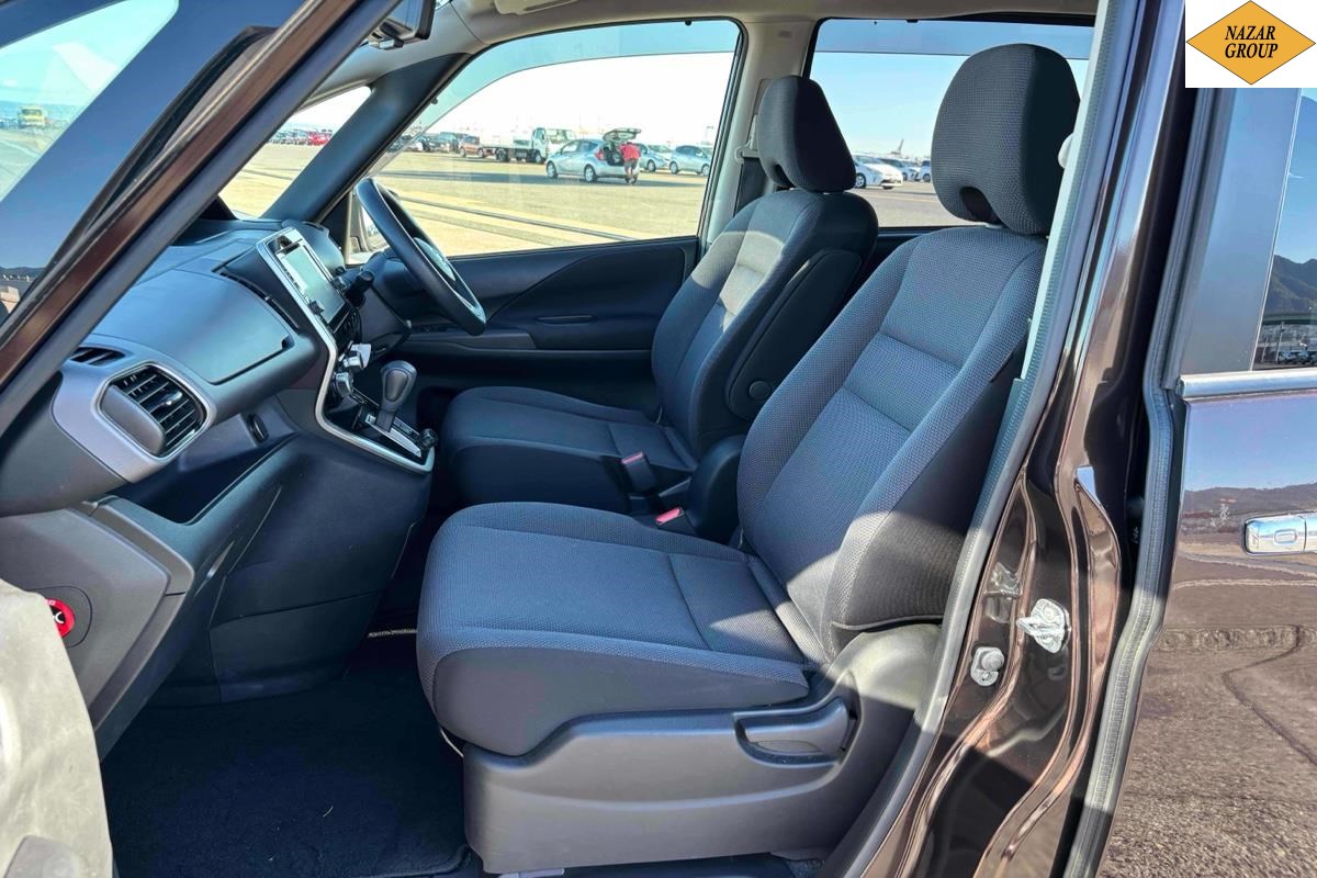 2016 Nissan Serena